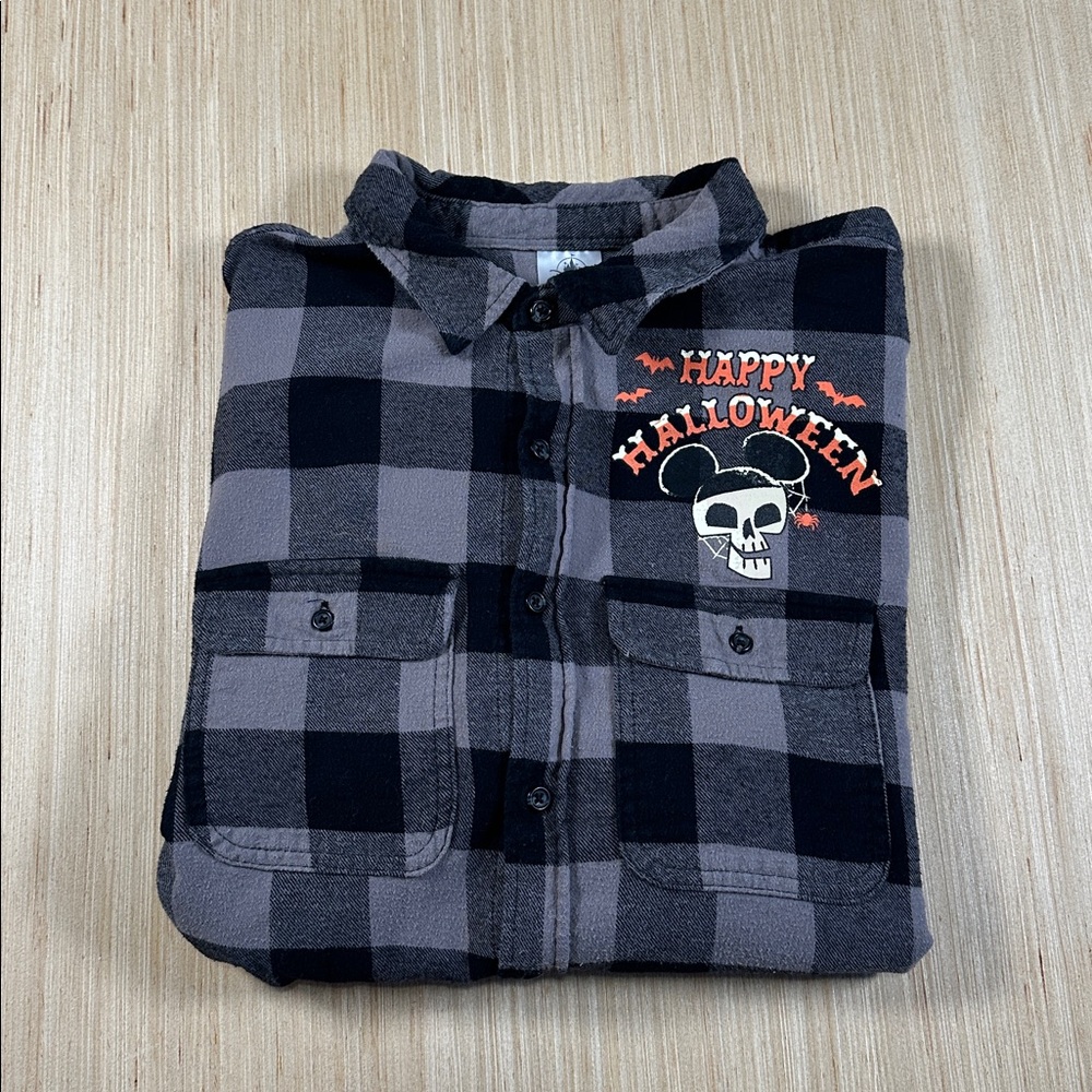 Disneyland Halloween Flannel - Picture 7 of 7